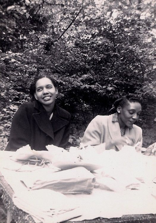 photo 15-HavingaPicnic-Circa1940s_zps75f7b370.jpg
