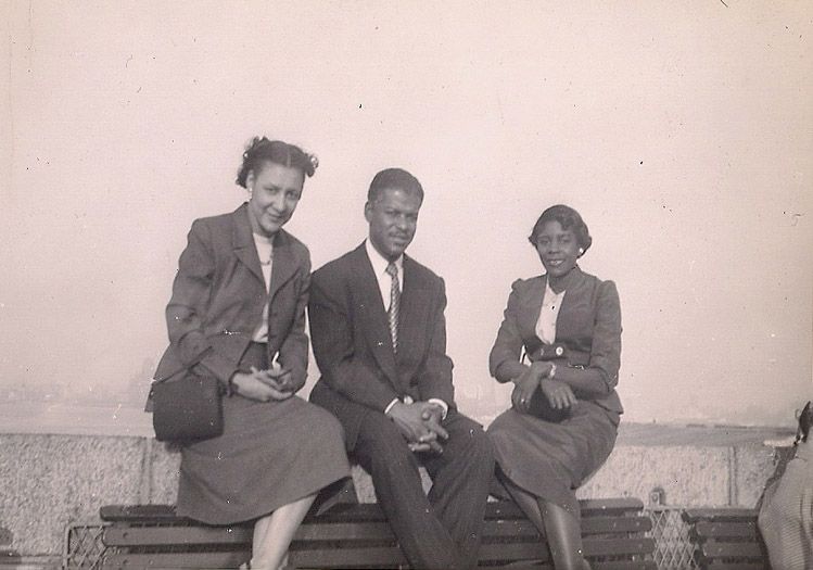 photo 6-AtthePier-1940s_zps354a6f26.jpg