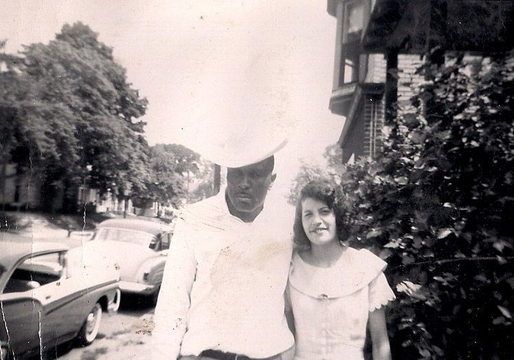 photo 8-Couple-circa1940s_zpsed42e132.jpg