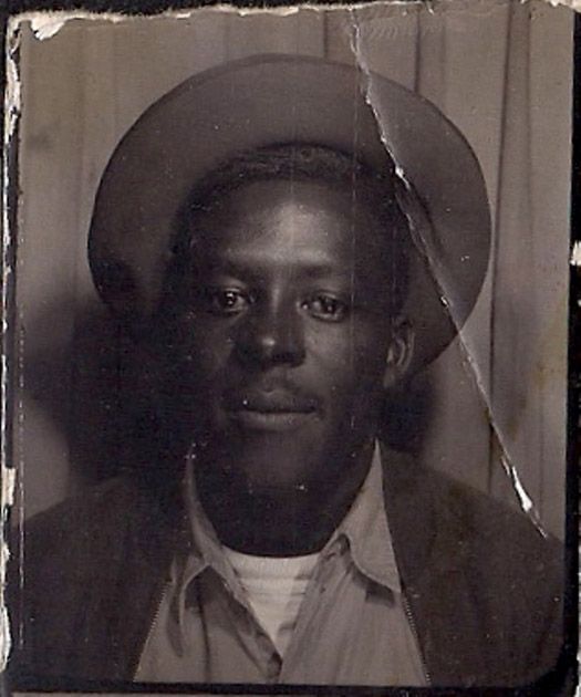 photo 2-ManPhotobooth-circalate1940s_zps53afaba8.jpg