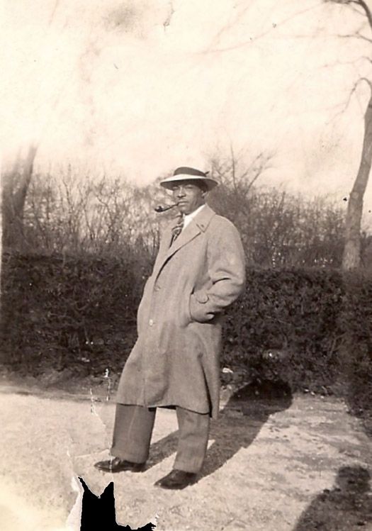 photo 21-CousinRMcElroyCircaLate1940s_zps8cb5731d.jpg