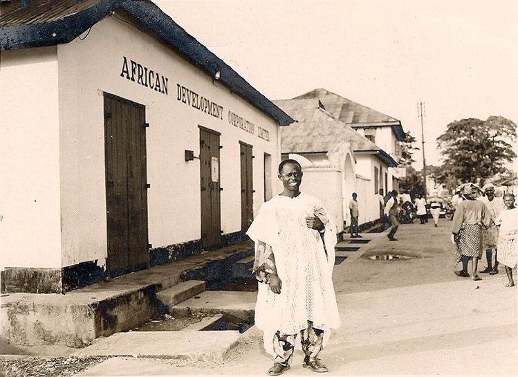 photo 1-ManinfrontofAfricanDevelopmentCooperativeLimitedWestAfrica1950s_zps7614963b.jpg