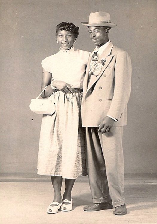 photo 7-StudioPortraitofcoupleAlbertsStudioAug171953_zpse0f1c9c5.jpg