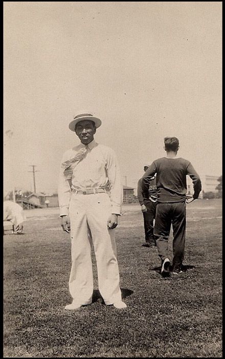 photo 14-ManinWhiteTrackampFieldevent-Circa1910s_zpsf6f41c4d.jpg