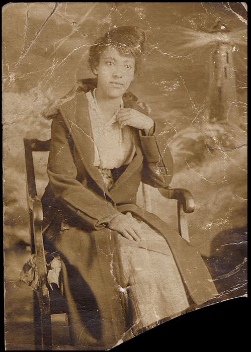 Young Woman - Late 1920s photo 15-YoungWoman-Late1920s_zps3a5e1ed1.jpg