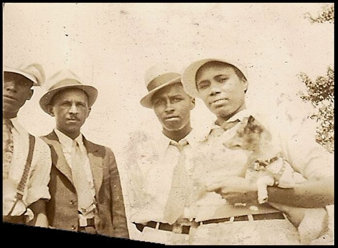 photo 9-GroupPhotowithJackRussell-Late1920s_zps711dae10.jpg