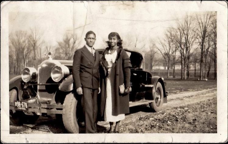photo 653 Folwlers - Sylvia Pillow and Jesse Thomas - Portsmouth Ohio - November 26. 1934_zpscjmjldil.jpg