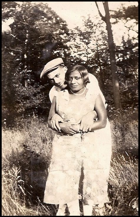Gardner Family Couple in embrace - Circa Late 1932 photo 13-GardnerFamilyCoupleinembrace-CircaLate1932_zps7365f85f.jpg