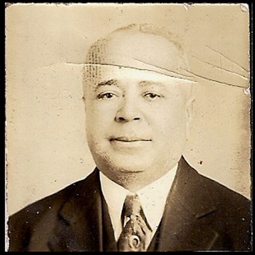 Hal Simpson Sr -Circa Late 1930s photo 1-HalSimpsonSr-CircaLate1930s_zpsd19f2e68.jpg