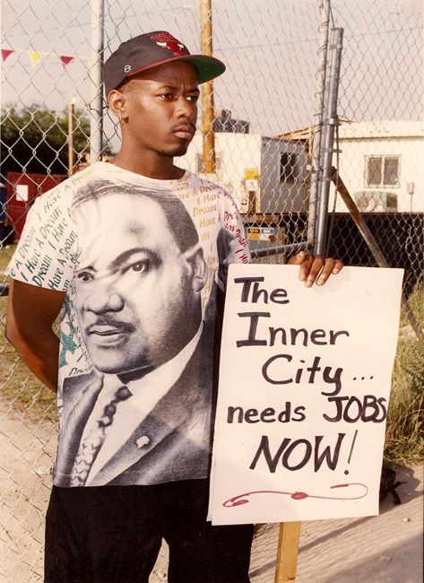 Demonstrator for jobs Photograper Richard Hein RRR71993 Aug 18 1992 photo DemonstratorforjobsPhotograperRichardHeinRRR71993Aug181992_zps98cedce7.jpg