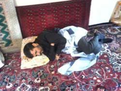 Ahmadi Nejad Sleeping