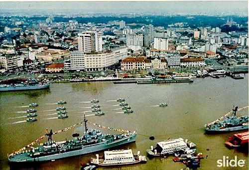 TauTrenSongSaiGon1.jpg