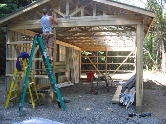 Seconddaypolebarn053.jpg