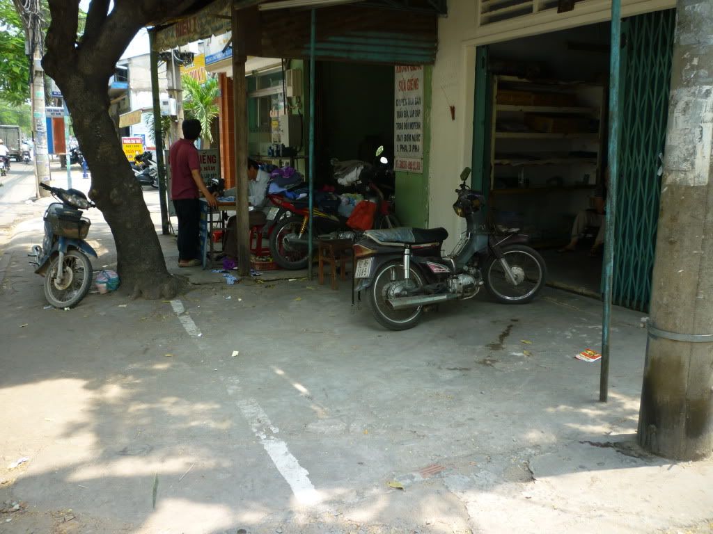 Mặt bằng cho thuê đường Lạc Long Quân F10 Q11 - 1