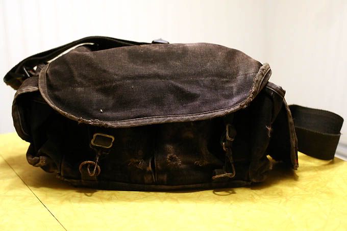 IMAGE: http://i242.photobucket.com/albums/ff207/fishfoto/DomkeClip_x03.jpg