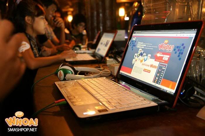 iTalkWhoa Laptop iTalkWhoa Laptop iTALKWHOA @ BORNEO RAINFOREST, SUNWAY