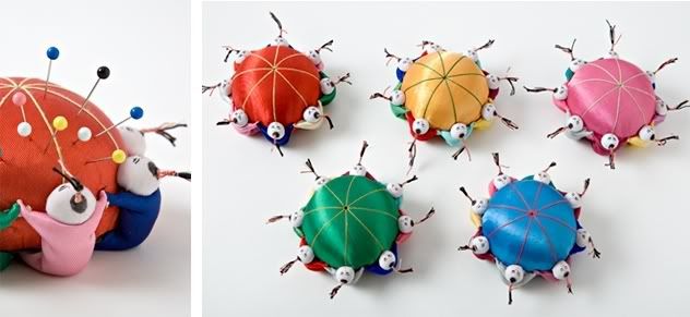 Pin Cushion With 8 Heads