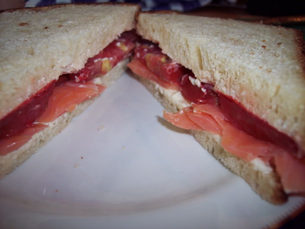 lox and tomato sandwich