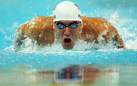Michael Phelps Wins 100m Butterfly in Beijing Olympics