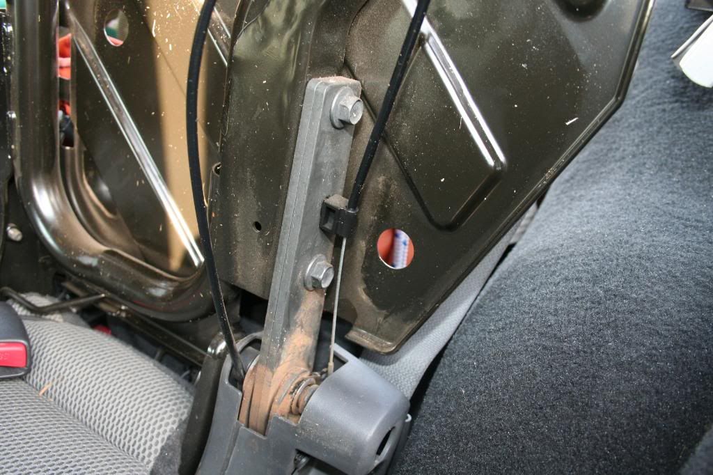 Four Door Rear Headrest Removal JKOwners Forum