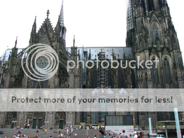 http://i242.photobucket.com/albums/ff307/marina-pavlova/Germany/Cologne-2008/IMG_5832.jpg
