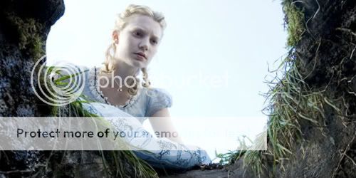 http://i242.photobucket.com/albums/ff5/MiyoshiMonster/Caution%20Submissions/One/Mia-Wasikowska-as-Alice-i-005-1.jpg